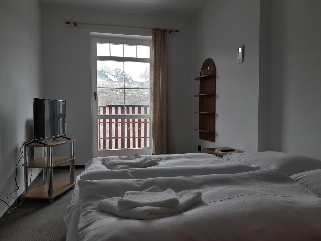 Penzion Chata Valaska Vysoké Tatry Exteriör bild